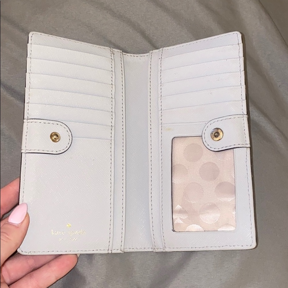 Wallet - Picture 2 of 3